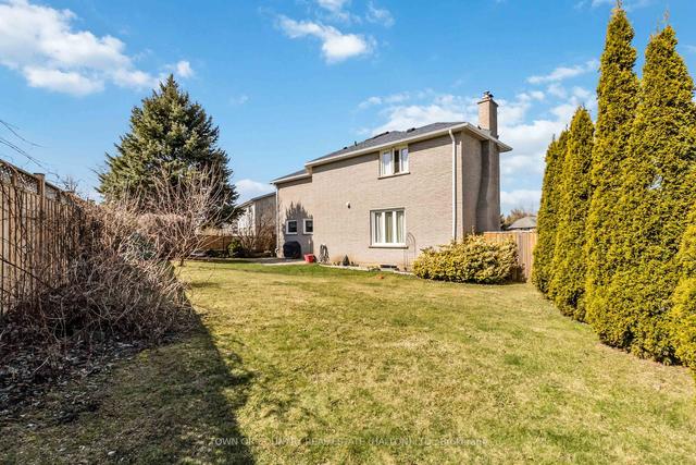 14 Pinto Crt, House detached with 4 bedrooms, 3 bathrooms and 6 parking in Brantford ON | Image 33