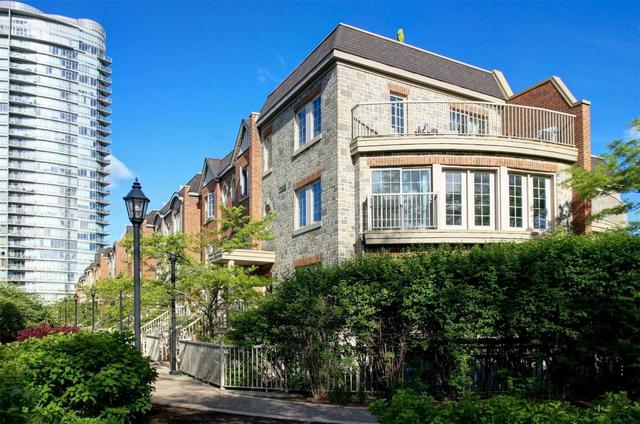 th33 - 93 The Queensway Ave, Townhouse with 2 bedrooms, 2 bathrooms and 1 parking in Toronto ON | Image 31