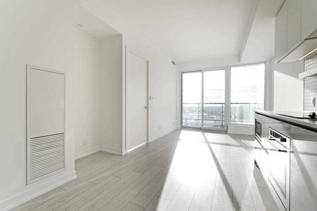 6105 - 5 Buttermill Ave, Condo with 2 bedrooms, 2 bathrooms and 0 parking in Vaughan ON | Image 28