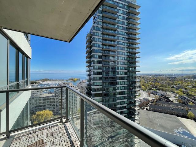 2402 - 2230 Lake Shore Blvd W, Condo with 2 bedrooms, 1 bathrooms and 1 parking in Toronto ON | Image 20