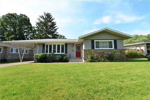40 Valerie Dr, House detached with 3 bedrooms, 3 bathrooms and 4 parking in St. Catharines ON | Image 1