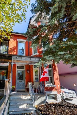 287 Lisgar St, House semidetached with 5 bedrooms, 4 bathrooms and 3 parking in Toronto ON | Image 33