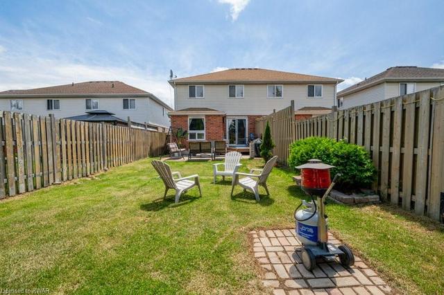 28 Watercress Court, House semidetached with 3 bedrooms, 2 bathrooms and 4 parking in Kitchener ON | Image 34