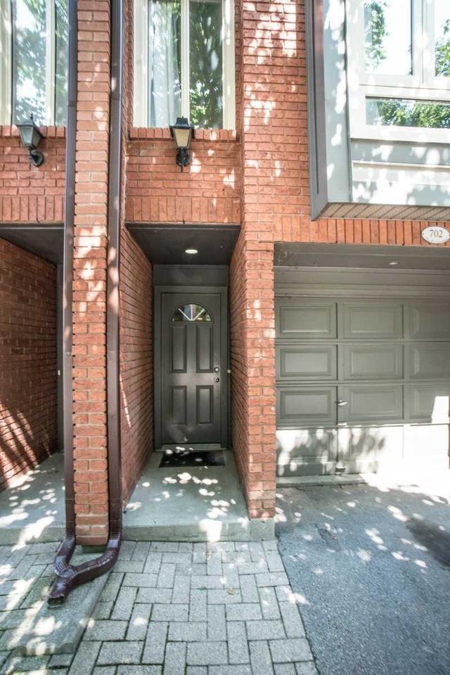 702 - 895 Maple Ave, Townhouse with 2 bedrooms, 2 bathrooms and 2 parking in Burlington ON | Image 25
