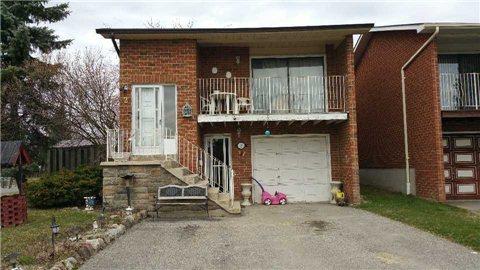 2 Deerpark Cres, House detached with 4 bedrooms, 3 bathrooms and 4 parking in Brampton ON | Image 1