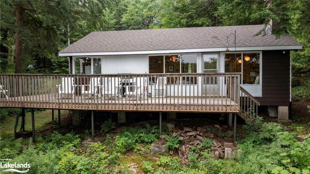 3158 Twelve Mile Bay Road, House detached with 3 bedrooms, 1 bathrooms and 5 parking in Georgian Bay ON | Image 12
