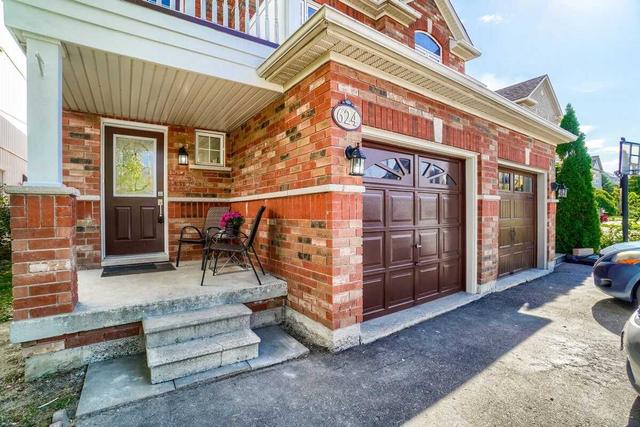 624 Rossellini Dr, House semidetached with 3 bedrooms, 4 bathrooms and 3 parking in Mississauga ON | Image 12