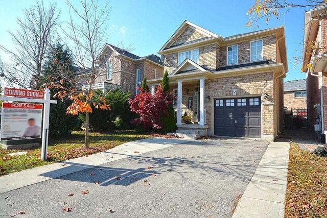 9 Lockburn Cres, House detached with 3 bedrooms, 3 bathrooms and 4 parking in Brampton ON | Image 12