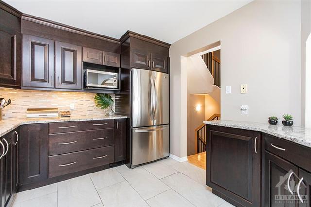 1554 Henri Lauzon Street, Townhouse with 3 bedrooms, 3 bathrooms and 4 parking in Ottawa ON | Image 13