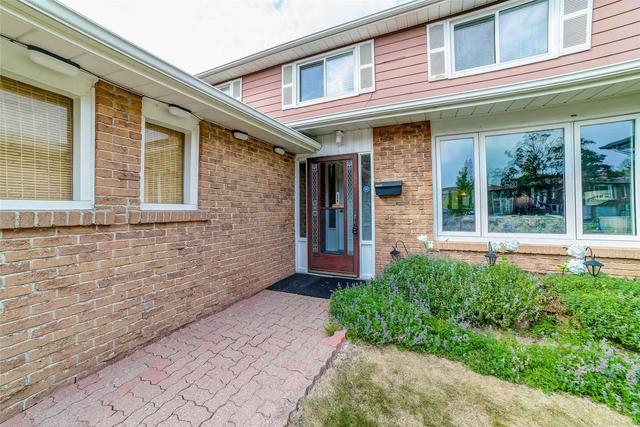 1889 Rosefield Rd, House detached with 4 bedrooms, 4 bathrooms and 6 parking in Pickering ON | Image 12