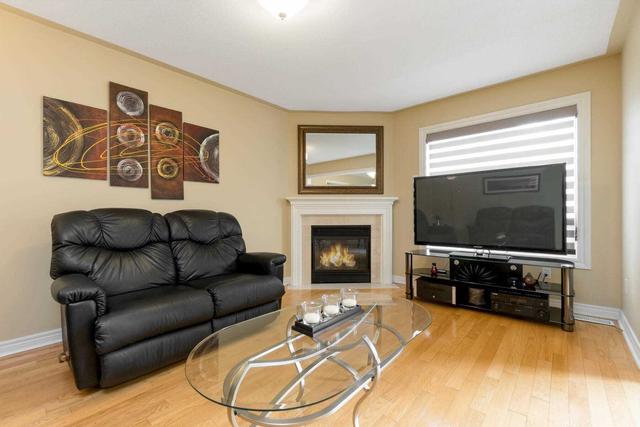 203 Miller Dr, House detached with 4 bedrooms, 3 bathrooms and 4 parking in Halton Hills ON | Image 10