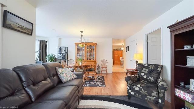 104 - 160 Romeo Street S, House attached with 2 bedrooms, 2 bathrooms and 1 parking in Stratford ON | Image 50