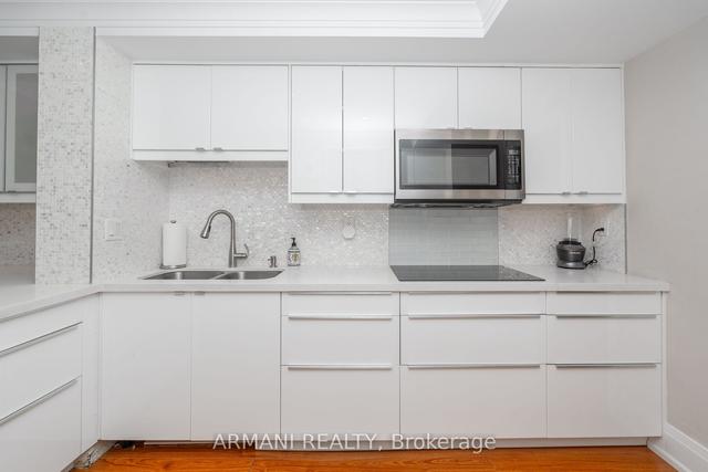 2211 - 2000 Islington Ave, Condo with 2 bedrooms, 2 bathrooms and 1 parking in Toronto ON | Image 3