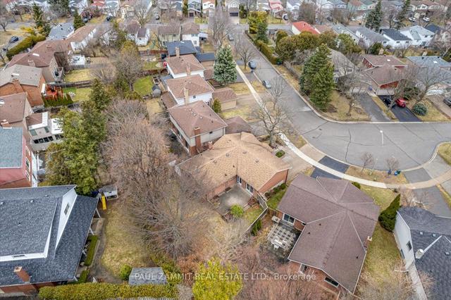 9 Roman Rd, House detached with 4 bedrooms, 3 bathrooms and 6 parking in Markham ON | Image 30