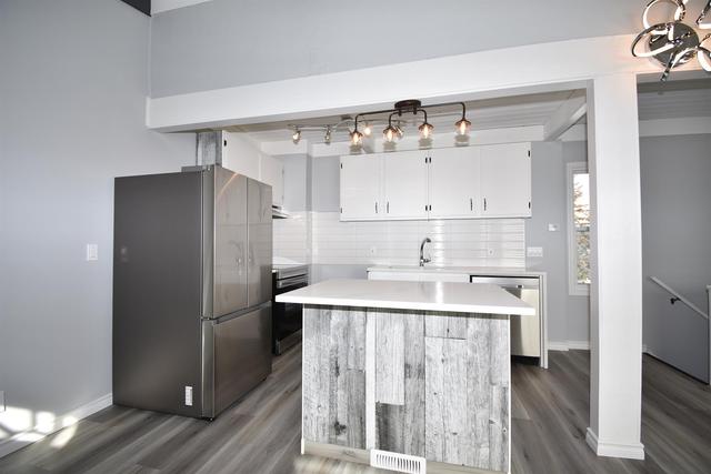 402 - 11010 Bonaventure Drive Se, Home with 2 bedrooms, 1 bathrooms and 1 parking in Calgary AB | Image 6