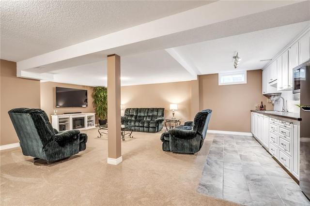 7689 Mount Carmel Boulevard, House detached with 4 bedrooms, 3 bathrooms and 6 parking in Niagara Falls ON | Image 35