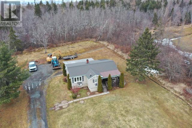 1091 Hunter Road, House detached with 2 bedrooms, 1 bathrooms and null parking in Cumberland, Subd. D NS | Image 15