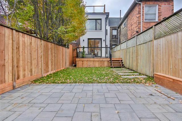 47 Boston Ave, House attached with 3 bedrooms, 4 bathrooms and 2 parking in Toronto ON | Image 11
