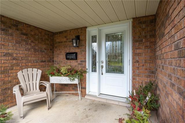 1096 Danita Boulevard, House detached with 4 bedrooms, 2 bathrooms and 6 parking in Peterborough ON | Image 8