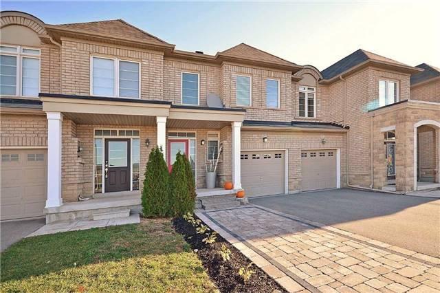 2469 Grand Oak Tr, House attached with 3 bedrooms, 4 bathrooms and 2 parking in Oakville ON | Image 1