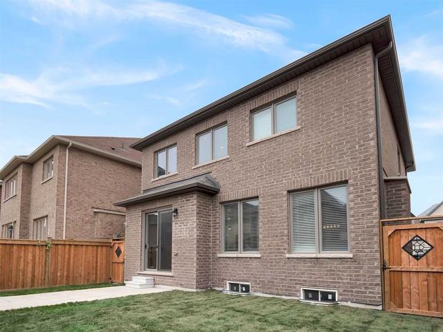 6 Argelia Cres, House detached with 4 bedrooms, 3 bathrooms and 4 parking in Brampton ON | Image 21