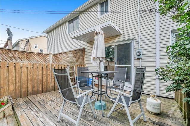 515 Prince Albert Street, Townhouse with 3 bedrooms, 1 bathrooms and 2 parking in Ottawa ON | Image 4