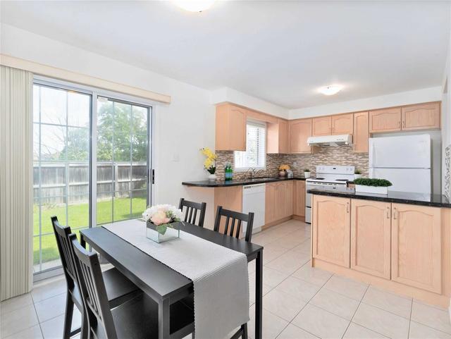 41 Warrington Way, House attached with 3 bedrooms, 3 bathrooms and 2 parking in Markham ON | Image 10