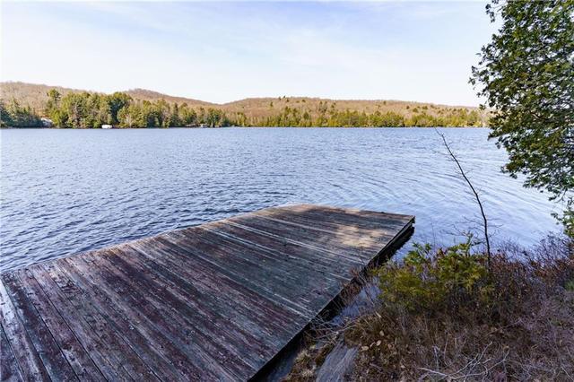 1409 West Oxbow Lake Road, House detached with 3 bedrooms, 1 bathrooms and 4 parking in Lake of Bays ON | Image 10