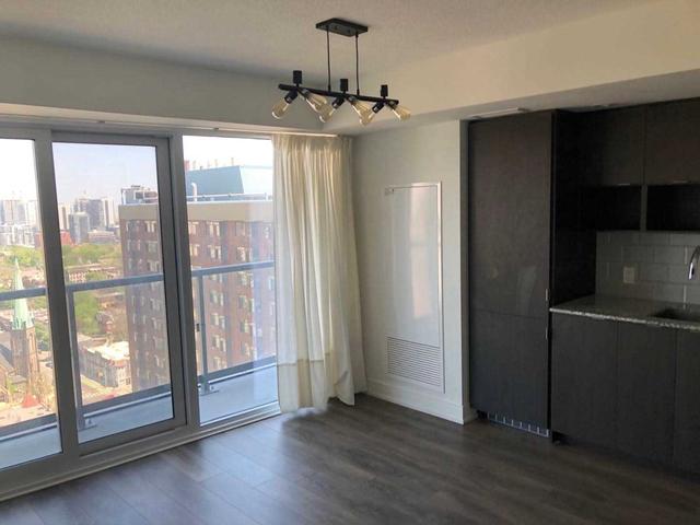 2006 - 89 Mcgill St, Condo with 1 bedrooms, 1 bathrooms and 0 parking in Toronto ON | Image 6