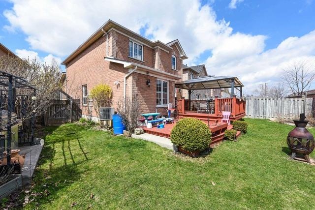 58 Twin Pines Cres, House detached with 3 bedrooms, 3 bathrooms and 4 parking in Brampton ON | Image 19