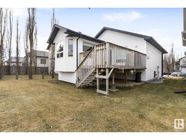 9412 105 Av, House detached with 4 bedrooms, 3 bathrooms and 4 parking in Morinville AB | Image 35