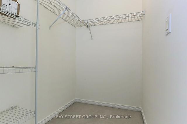 2011 - 509 Beecroft Rd, Condo with 2 bedrooms, 2 bathrooms and 1 parking in Toronto ON | Image 19