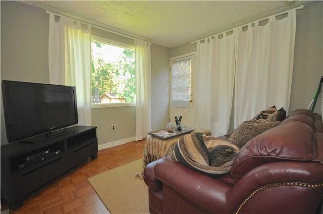 363 Seneca Ave, House detached with 2 bedrooms, 2 bathrooms and 2 parking in Burlington ON | Image 14