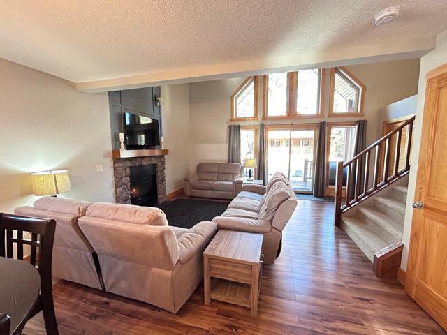 93 - 4868 Riverview Drive, House detached with 4 bedrooms, 2 bathrooms and null parking in East Kootenay G BC | Image 6