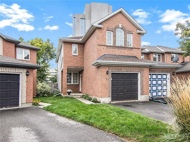 31 Scout Street, Townhouse with 4 bedrooms, 4 bathrooms and 2 parking in Ottawa ON | Image 1
