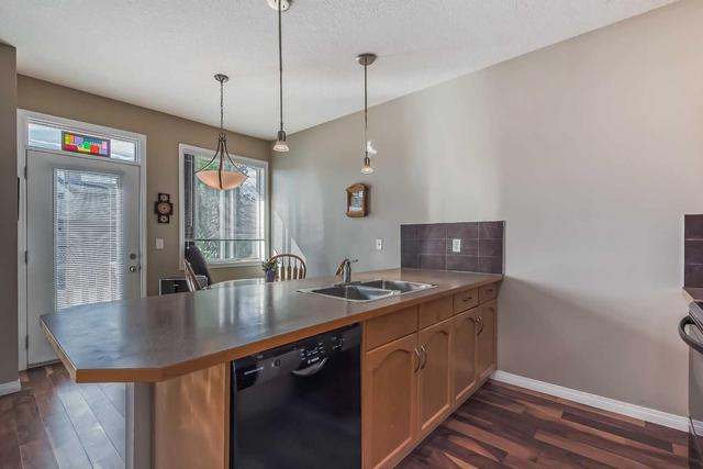 10 Everridge Gardens Sw, Home with 2 bedrooms, 2 bathrooms and 2 parking in Calgary AB | Image 8