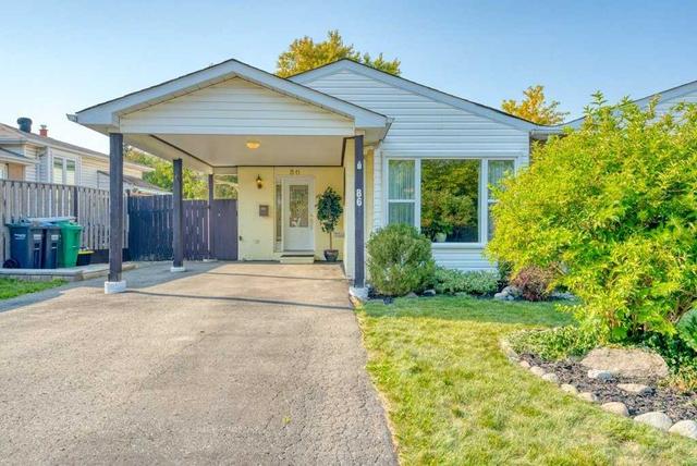 86 Goldcrest Rd, House semidetached with 4 bedrooms, 2 bathrooms and 5 parking in Brampton ON | Image 1