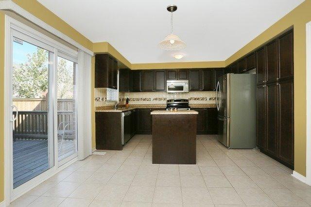 836 Fetchison Dr, House detached with 4 bedrooms, 4 bathrooms and 2 parking in Oshawa ON | Image 8