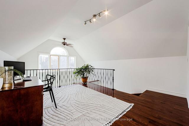329 Lippincott St, House detached with 4 bedrooms, 4 bathrooms and 2 parking in Toronto ON | Image 10