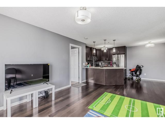 305 - 2203 44 Av Nw Nw, Condo with 2 bedrooms, 2 bathrooms and null parking in Edmonton AB | Image 5