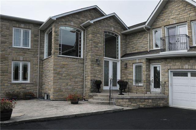 775 Woodland Acres Cres, House detached with 6 bedrooms, 10 bathrooms and 10 parking in Vaughan ON | Image 2