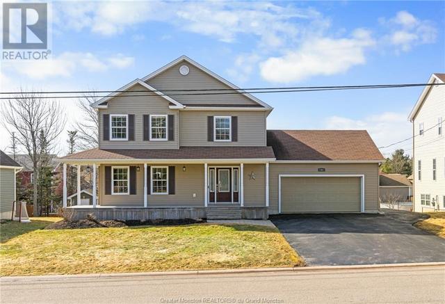 22 Rouse Street, House detached with 4 bedrooms, 2 bathrooms and null parking in Dieppe NB | Image 1