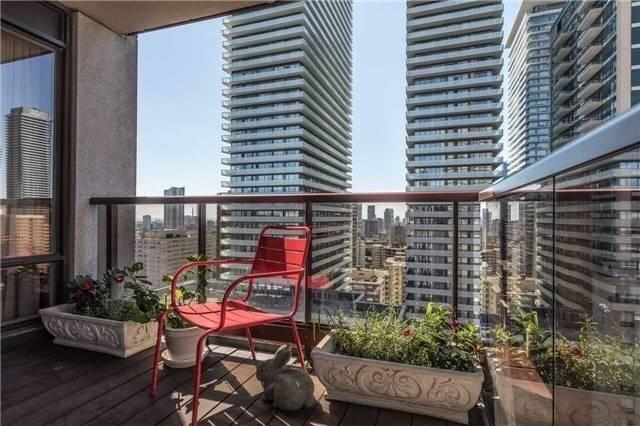 2008 - 85 Bloor St E, Condo with 2 bedrooms, 2 bathrooms and 1 parking in Toronto ON | Image 18