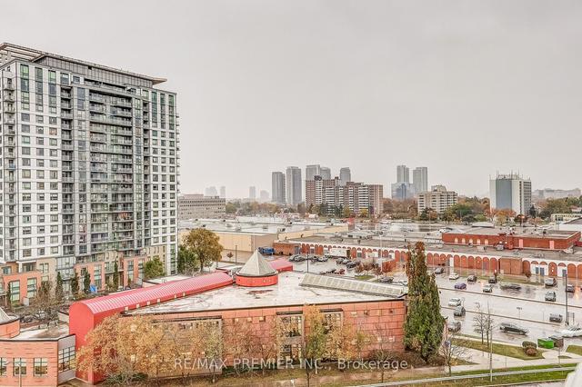 1026 - 138 Bonis Ave, Condo with 2 bedrooms, 2 bathrooms and 1 parking in Toronto ON | Image 28
