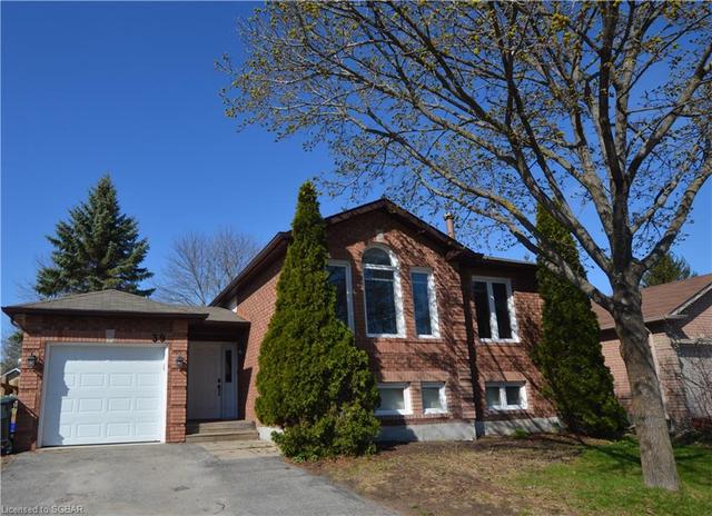 39 Leo Boulevard, House detached with 4 bedrooms, 2 bathrooms and 5 parking in Wasaga Beach ON | Image 1