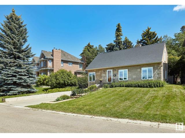 11831 Saskatchewan Dr Nw, House detached with 5 bedrooms, 2 bathrooms and 4 parking in Edmonton AB | Image 45