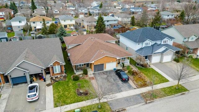 215a Inverhuron Crescent, House semidetached with 3 bedrooms, 2 bathrooms and 3 parking in Waterloo ON | Image 43