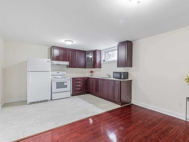 158 b Leyton Ave, House detached with 4 bedrooms, 5 bathrooms and 3 parking in Toronto ON | Image 18