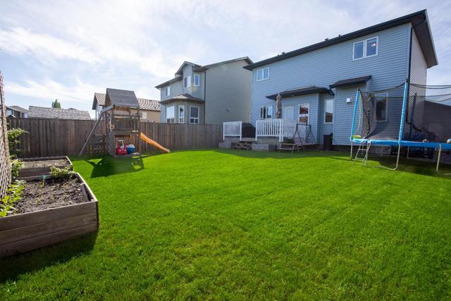 5206 33 Avenue, House detached with 4 bedrooms, 3 bathrooms and 2 parking in Camrose County AB | Image 25