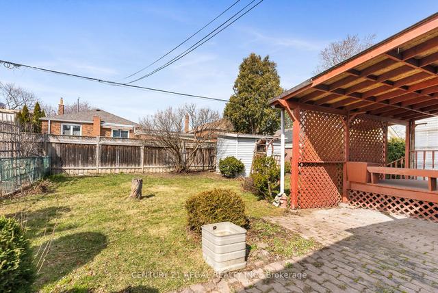 36 Redcar Ave, House detached with 3 bedrooms, 2 bathrooms and 4 parking in Toronto ON | Image 28